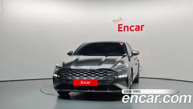Kia K8 2021 — Şəkil 19/31