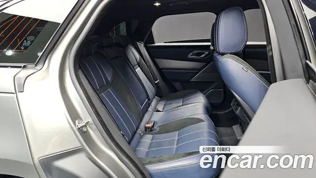 Land Rover Range Rover Velar 2019 — Şəkil 13/20