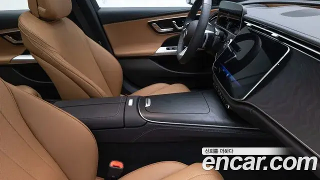 Mercedes-Benz E-Class 2026 — Photo 7/20
