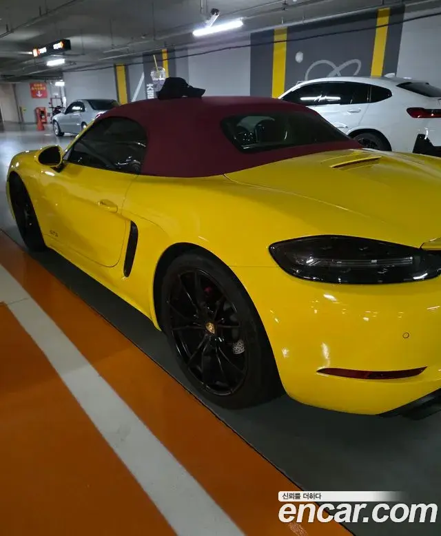 Porsche 718 Boxster 2018 — Photo 3/14