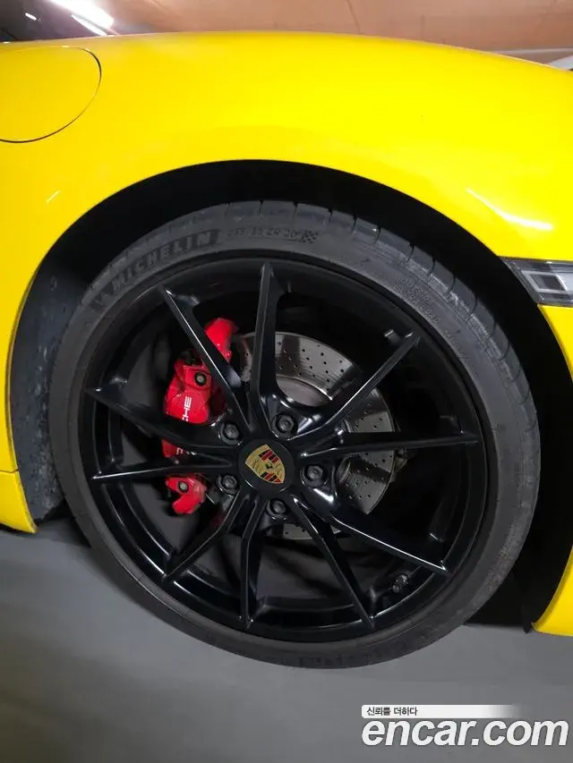 Porsche 718 Boxster 2018 — Photo 8/14