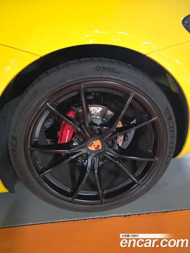 Porsche 718 Boxster 2018 — Photo 12/14