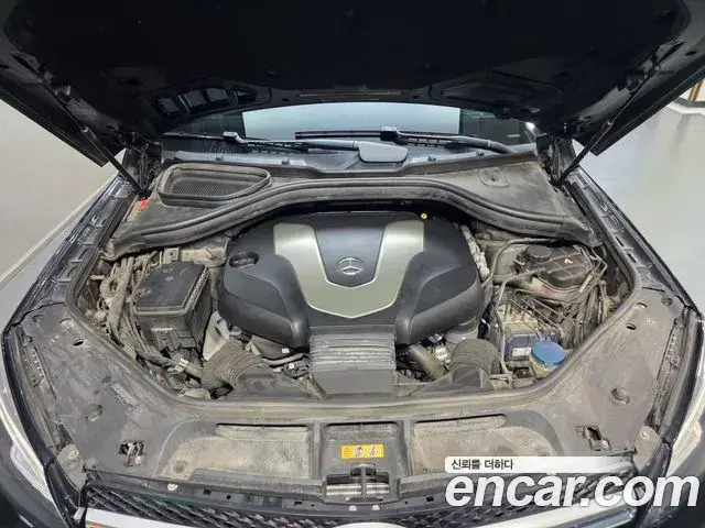Mercedes-Benz GLE-Class 2018 — ფოტო 10/20