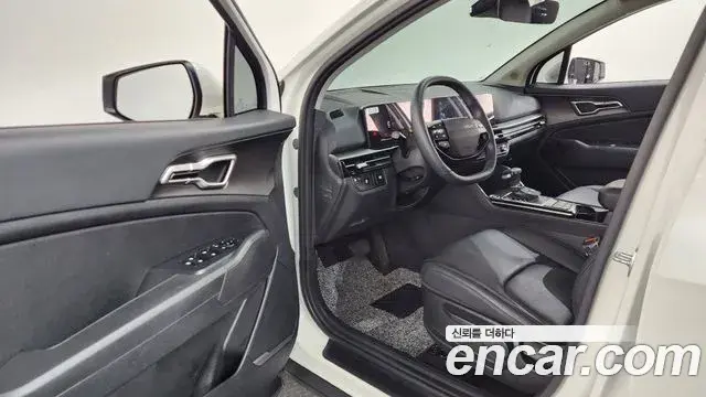 Kia Sportage 2025 — Photo 17/33