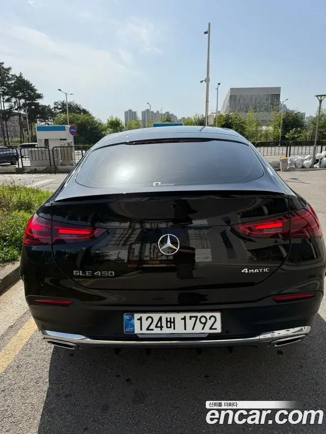 Mercedes-Benz GLE-Class 2025 — Şəkil 4/10