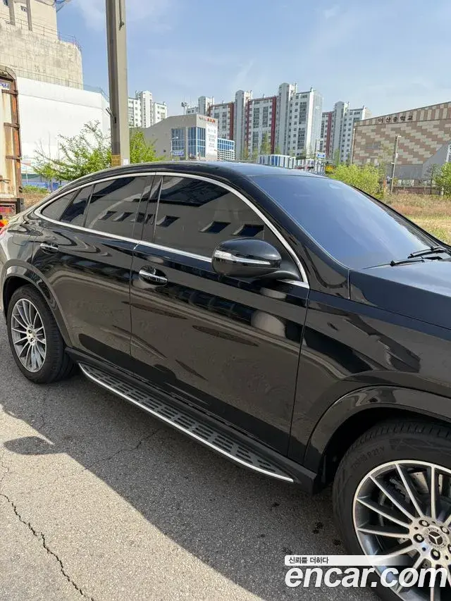 Mercedes-Benz GLE-Class 2025 — Şəkil 5/10