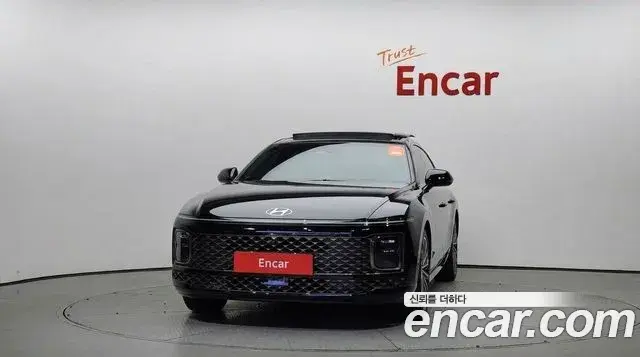 Hyundai Grandeur 2023 — Photo 3/20