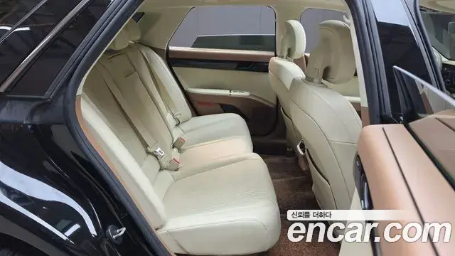 Hyundai Grandeur 2023 — Photo 11/20