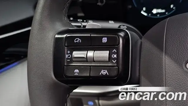 Hyundai Grandeur 2025 — Photo 16/20