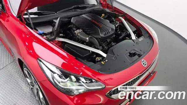 Kia Stinger 2018 — Photo 6/20