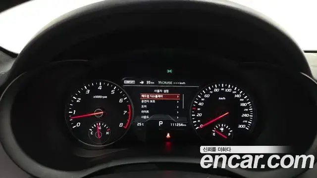 Kia Stinger 2018 — Photo 8/20