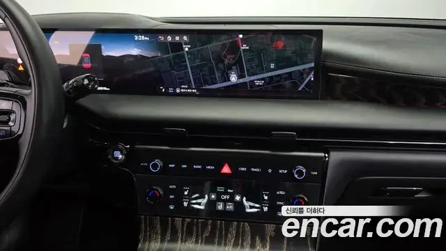 Genesis Electrified G80 2025 — Photo 13/20
