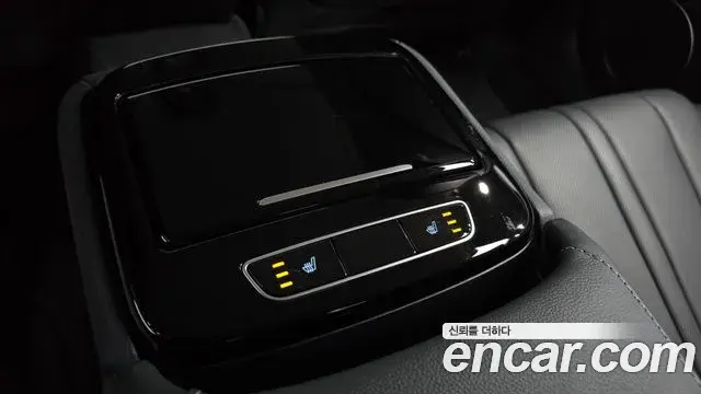 Genesis Electrified G80 2021 — Şəkil 18/20