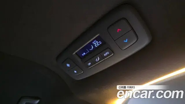 Hyundai Staria 2026 — Şəkil 18/20
