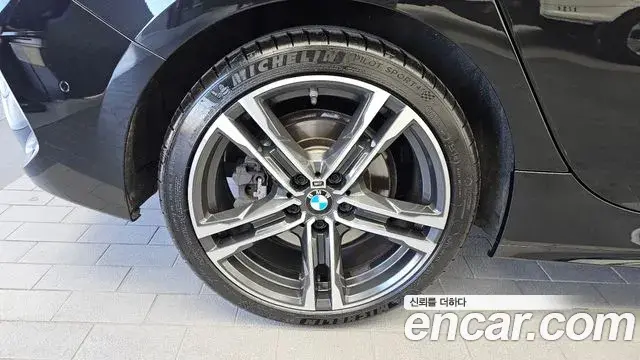BMW 1 Series 2021 — Şəkil 5/20