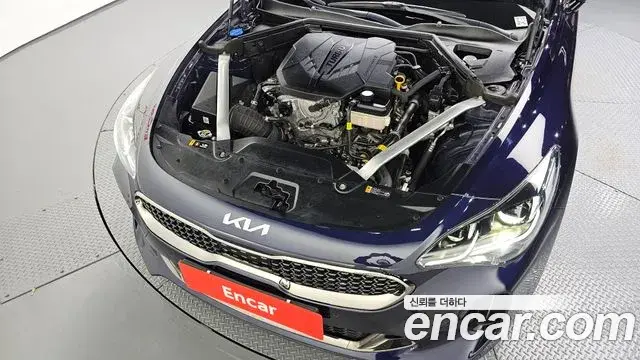 Kia Stinger 2021 — Photo 6/20
