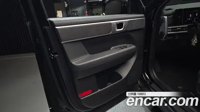 Hyundai Santa Fe 2025 — Photo 15/20