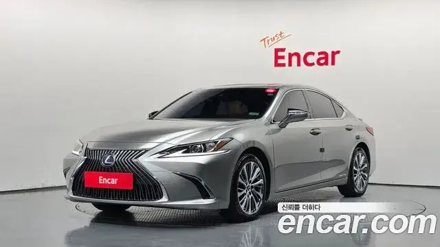 Lexus ES300h 2019 — Şəkil 20/20