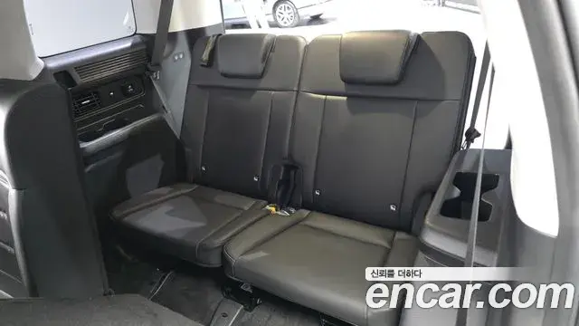 Hyundai Santa Fe 2024 — Şəkil 13/20