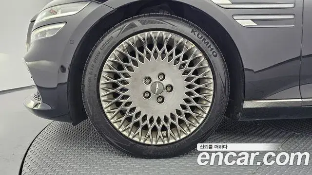 Genesis Electrified G80 2020 — Şəkil 5/20