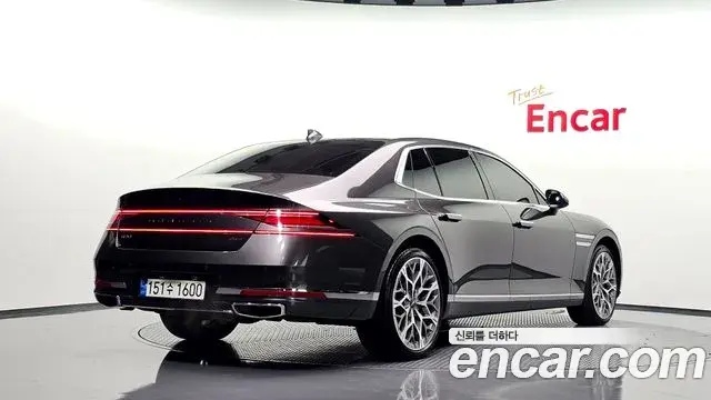 Genesis G90 2024 — Photo 2/20