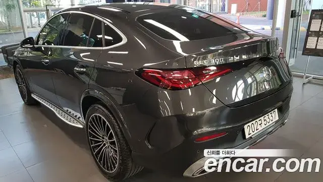 Mercedes-Benz GLC-Class 2024 — Photo 1/17