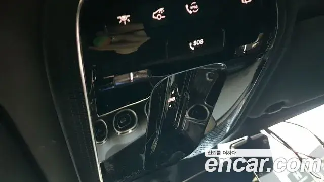Mercedes-Benz GLC-Class 2024 — Photo 16/17
