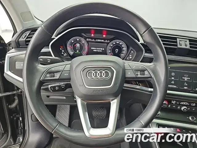 Audi Q3 2023 — Фото 4/19