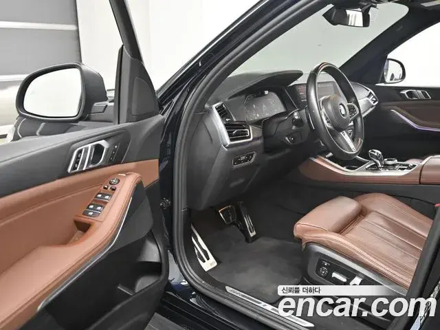 BMW X5 2022 — Photo 10/20