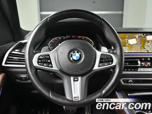 BMW X5 2022 — Photo 12/20