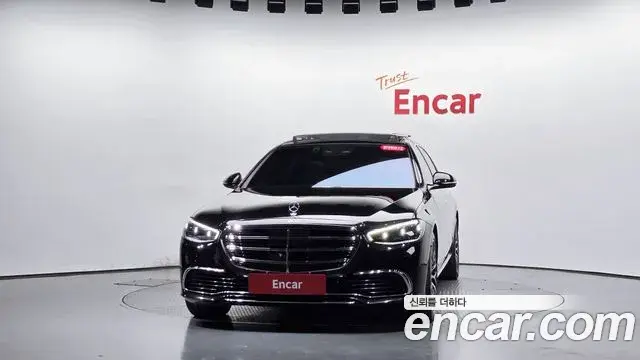 Mercedes-Benz S-Class 2022 — Photo 3/20