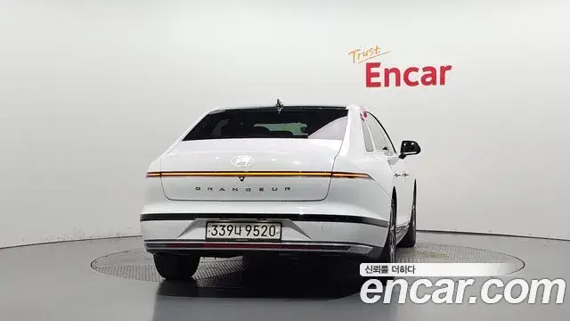 Hyundai Grandeur 2023 — Photo 4/20