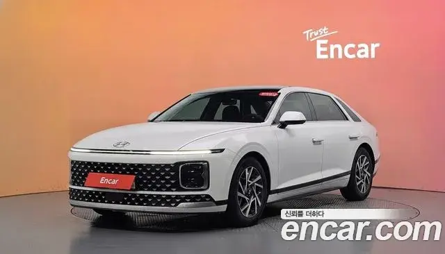 Hyundai Grandeur 2023 — Photo 1/20