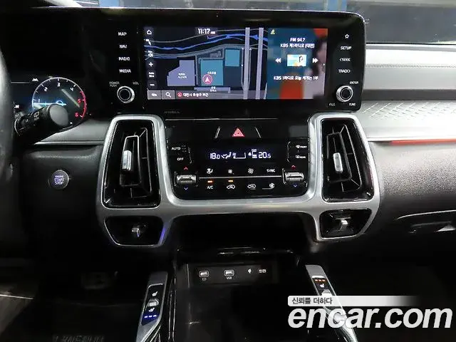 Kia Sorento 2021 — Photo 13/20