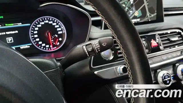 Genesis G70 2018 — Photo 18/20