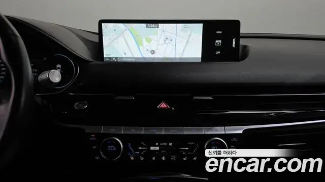 Genesis Electrified G80 2020 — Şəkil 13/20