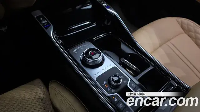 Kia Sorento 2023 — Şəkil 9/20