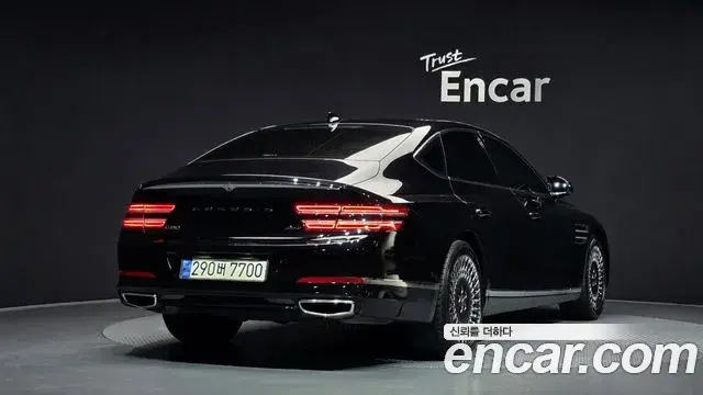 Genesis Electrified G80 2020 — Photo 2/20