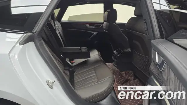 Audi A7 2025 — Photo 11/20