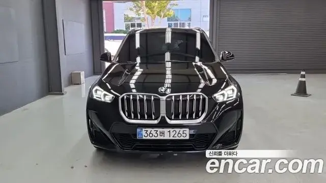 BMW X1 2024 — Photo 2/18