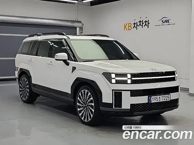 Hyundai Santa Fe 2023 — Photo 3/20