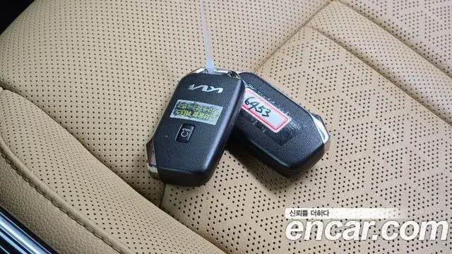 Kia Sorento 2022 — Şəkil 15/20