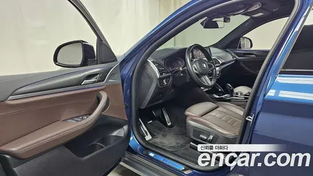 BMW X4 2021 — Photo 9/20