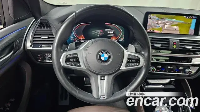 BMW X4 2021 — Photo 12/20