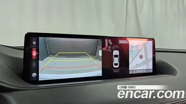 Genesis Electrified G80 2020 — Photo 14/20