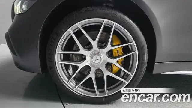 Mercedes-Benz AMG GT 2023 — Photo 5/20