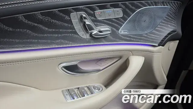 Mercedes-Benz AMG GT 2023 — Photo 19/20