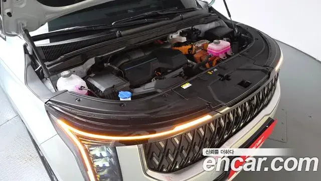 Kia Carnival 2024 — Photo 6/20