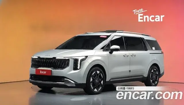 Kia Carnival 2024 — Photo 1/20