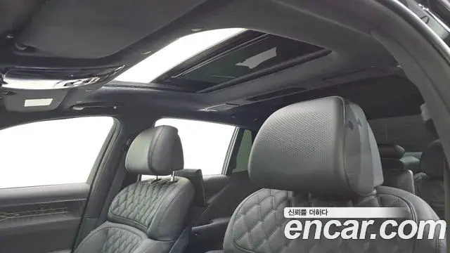 Genesis G90 2024 — Photo 17/20